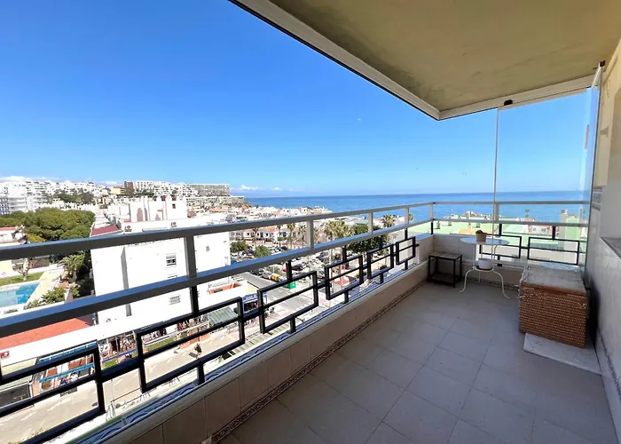 En Carihuela Con Vistas Y Plaza De Garaje, Nucleo Cristal Apartment Torremolinos