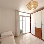 En Carihuela Con Vistas Y Plaza De Garaje, Nucleo Cristal Torremolinos