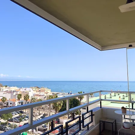 En Carihuela Con Vistas Y Plaza De Garaje, Nucleo Cristal Apartamento